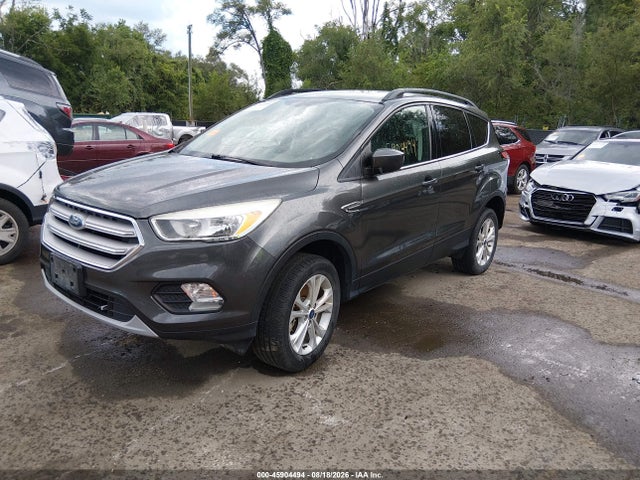 45904494 :رقم المزاد ، 1FMCU9GD1JUA91445 vin ، 2018 Ford Escape Se مزاد بيع