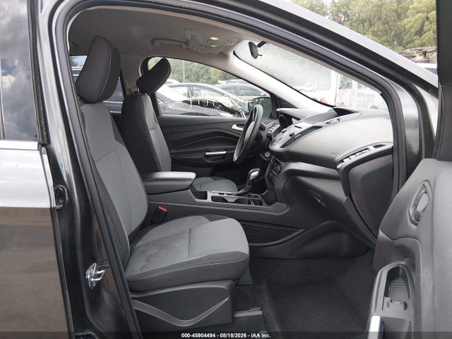 45904494 :رقم المزاد ، 1FMCU9GD1JUA91445 vin ، 2018 Ford Escape Se مزاد بيع
