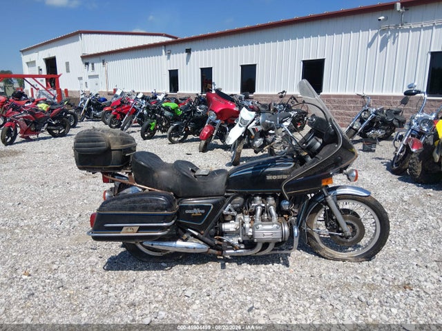 Продажа на аукционе авто 1977 Honda Gl 1000, vin: GL13001243, номер лота: 45904499