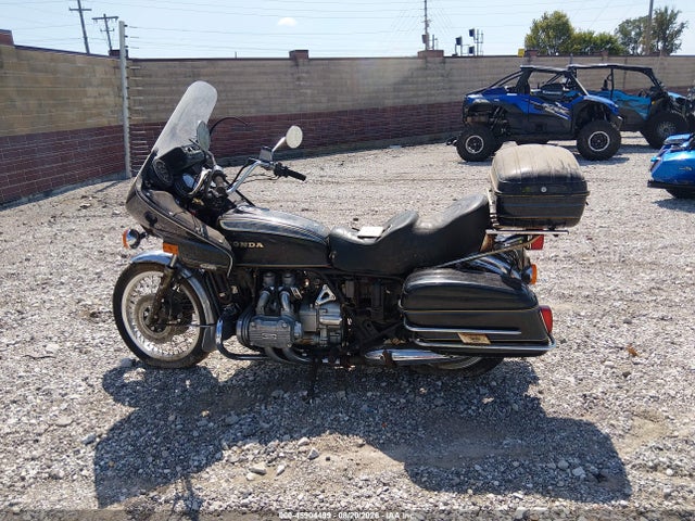 Продажа на аукционе авто 1977 Honda Gl 1000, vin: GL13001243, номер лота: 45904499