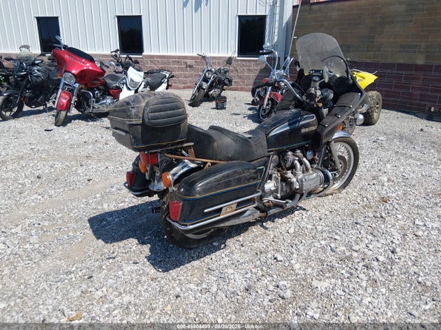 Продажа на аукционе авто 1977 Honda Gl 1000, vin: GL13001243, номер лота: 45904499