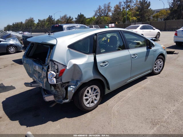 Toyota Prius V Three 2014 JTDZN3EU5EJ015083 Image 4