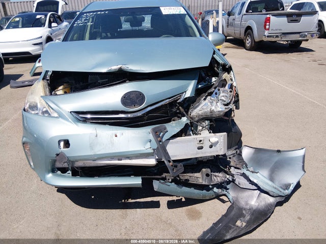 Toyota Prius V Three 2014 JTDZN3EU5EJ015083 Image 15