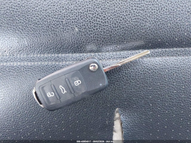 2013 Volkswagen Jetta 2.5l Se მანქანა იყიდება აუქციონზე, vin: 3VWDX7AJXDM389579, აუქციონის ნომერი: 45904517