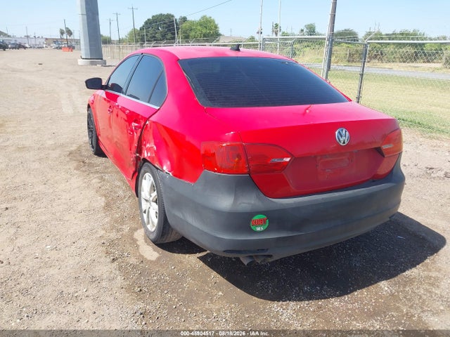 2013 Volkswagen Jetta 2.5l Se მანქანა იყიდება აუქციონზე, vin: 3VWDX7AJXDM389579, აუქციონის ნომერი: 45904517