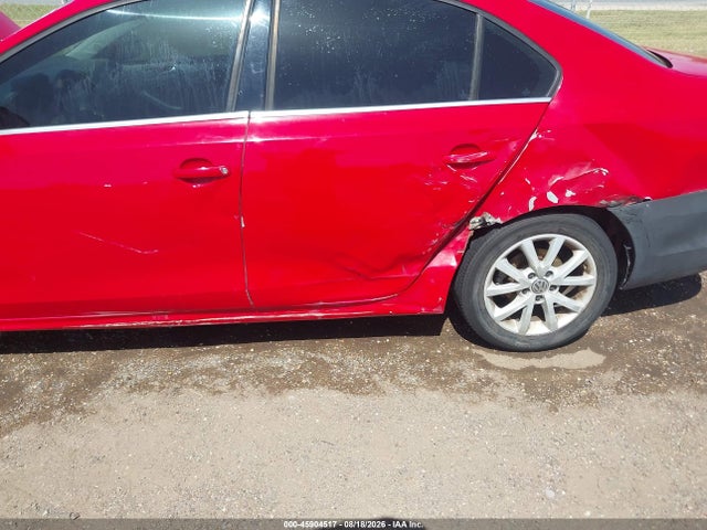2013 Volkswagen Jetta 2.5l Se მანქანა იყიდება აუქციონზე, vin: 3VWDX7AJXDM389579, აუქციონის ნომერი: 45904517