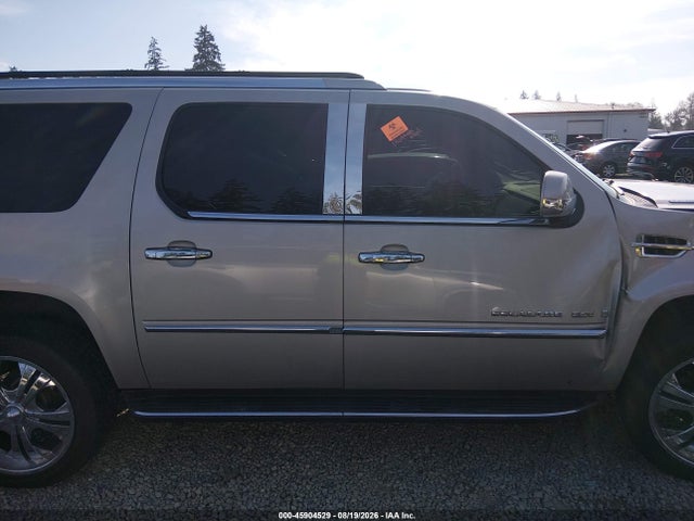 Продажа на аукционе авто 2008 Cadillac Escalade Esv, vin: 1GYFK66818R155601, номер лота: 45904529