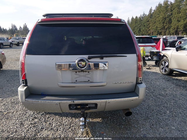 Продажа на аукционе авто 2008 Cadillac Escalade Esv, vin: 1GYFK66818R155601, номер лота: 45904529