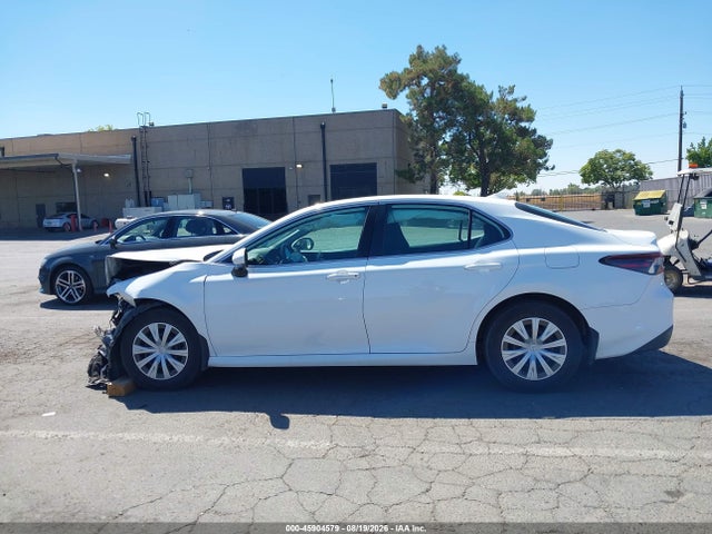4T1C31AK6NU599217 Toyota Camry Le Hybrid