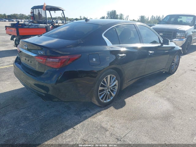 Продажа на аукционе авто 2018 Infiniti Q50 3.0t Luxe, vin: JN1EV7AR7JM436841, номер лота: 45904625