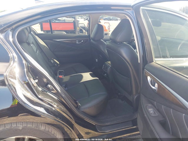 Продажа на аукционе авто 2018 Infiniti Q50 3.0t Luxe, vin: JN1EV7AR7JM436841, номер лота: 45904625