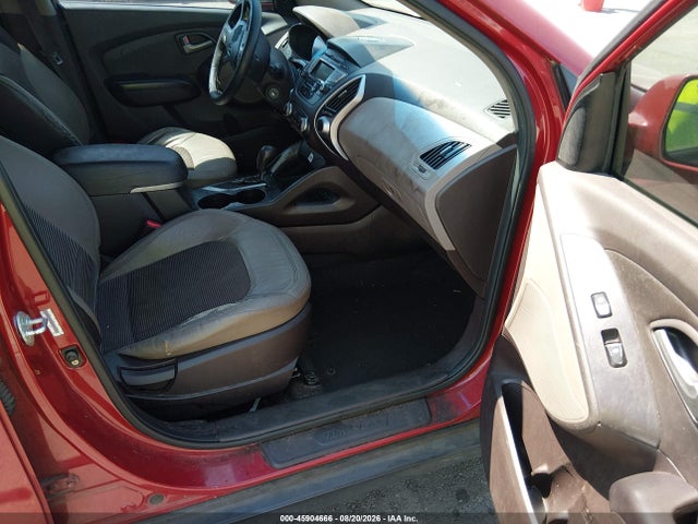 2011 Hyundai Tucson Gls მანქანა იყიდება აუქციონზე, vin: KM8JU3AC5BU300739, აუქციონის ნომერი: 45904666