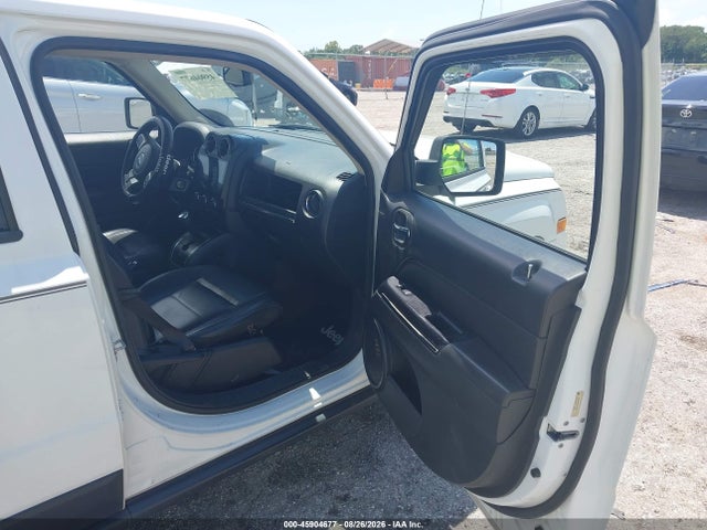 45904677 :رقم المزاد ، 1C4NJRCB2ED720047 vin ، 2014 Jeep Patriot Limited مزاد بيع