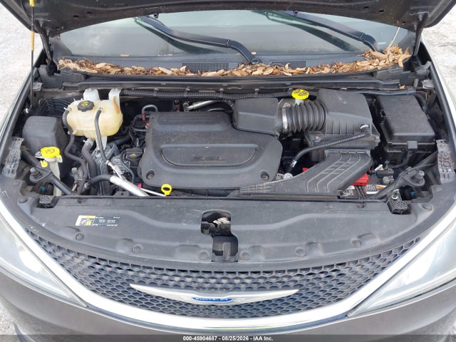 45904687 :رقم المزاد ، 2C4RC1BG3KR593019 vin ، 2019 Chrysler Pacifica Touring L مزاد بيع