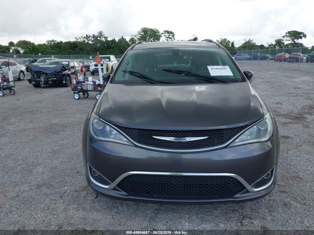 45904687 :رقم المزاد ، 2C4RC1BG3KR593019 vin ، 2019 Chrysler Pacifica Touring L مزاد بيع