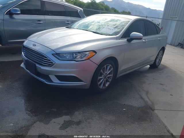 3FA6P0HD7HR337277 Ford FUSION SE