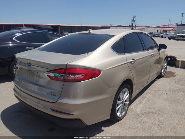 3FA6P0LU3KR108934 Ford Fusion Hybrid Se