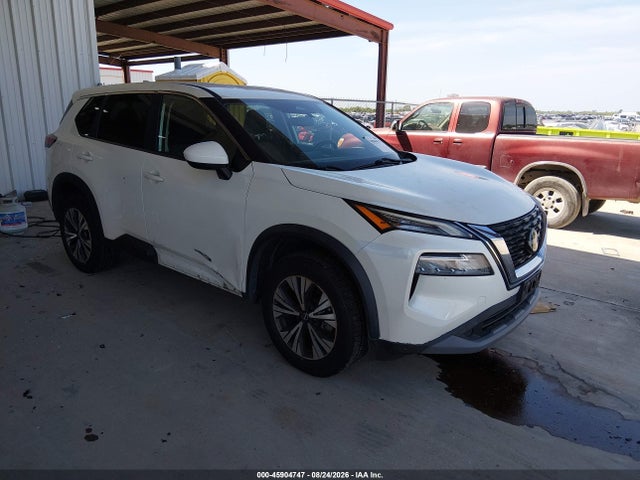 5N1BT3BA3PC843735 Nissan Rogue Sv Fwd