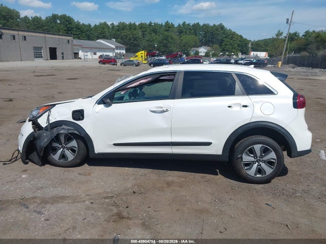 2018 Kia Niro Plug-in Hybrid Lx მანქანა იყიდება აუქციონზე, vin: KNDCM3LD4J5156810, აუქციონის ნომერი: 45904754
