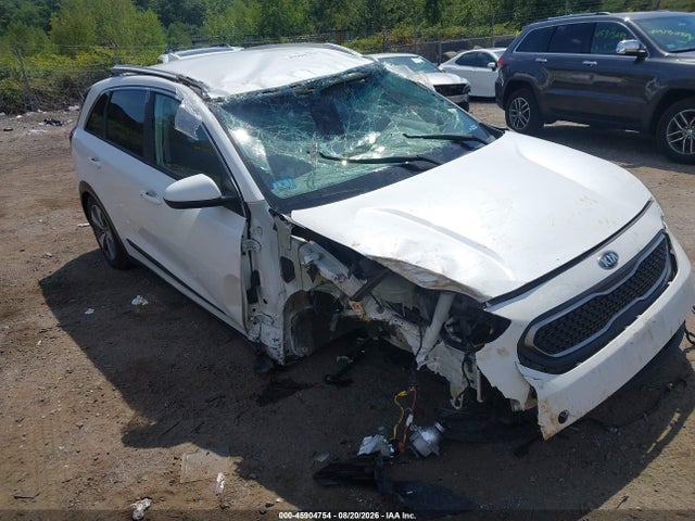 2018 Kia Niro Plug-in Hybrid Lx მანქანა იყიდება აუქციონზე, vin: KNDCM3LD4J5156810, აუქციონის ნომერი: 45904754