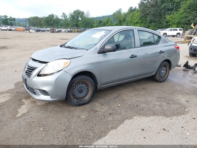 45904769 :رقم المزاد ، 3N1CN7AP5CL920378 vin ، 2012 Nissan Versa 1.6 S مزاد بيع