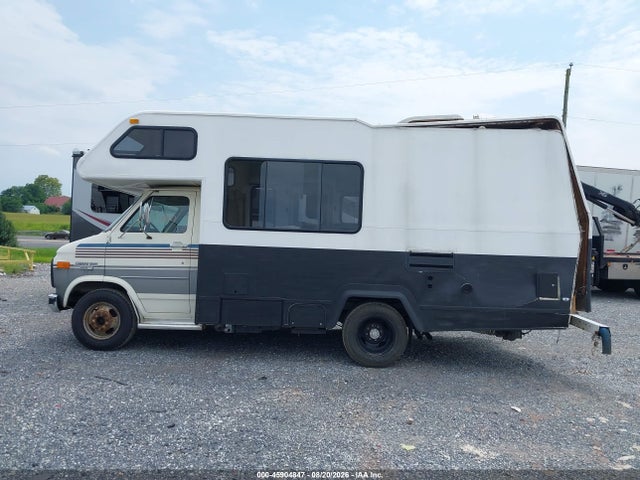 45904847 :رقم المزاد ، 2GBJG31K3K4106342 vin ، 1989 Chevrolet G30 مزاد بيع