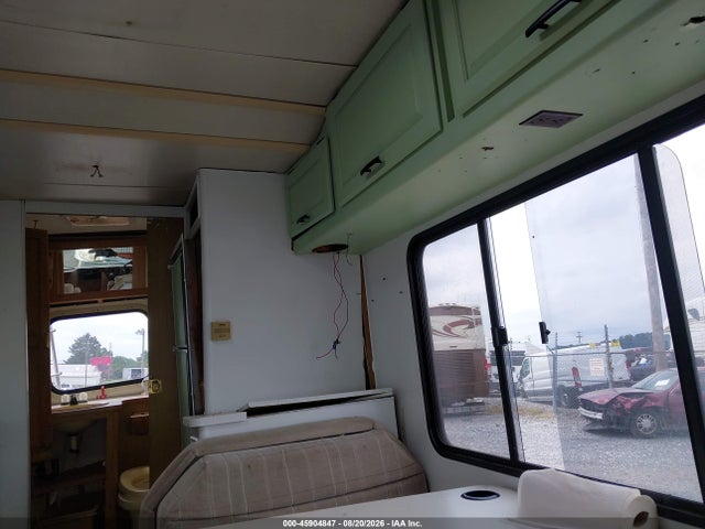 45904847 :رقم المزاد ، 2GBJG31K3K4106342 vin ، 1989 Chevrolet G30 مزاد بيع
