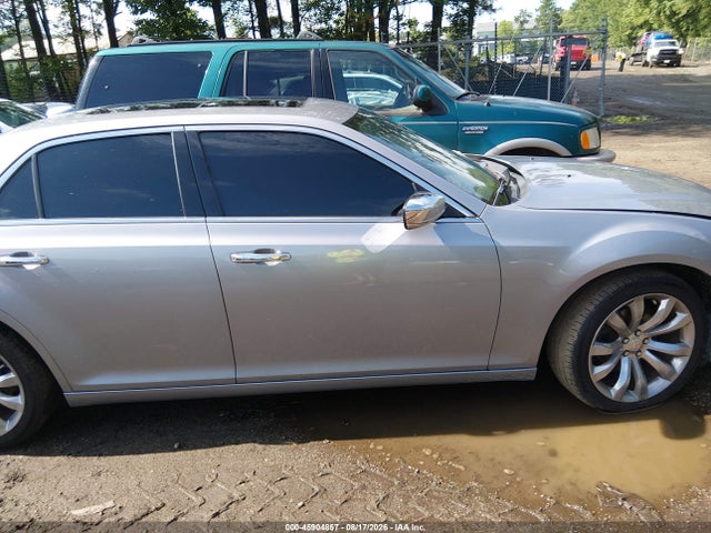 2018 Chrysler 300 Limited მანქანა იყიდება აუქციონზე, vin: 2C3CCAEG5JH296411, აუქციონის ნომერი: 45904857