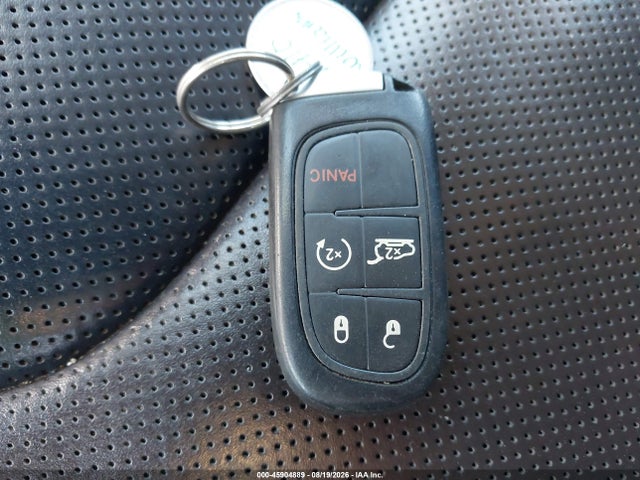 45904889 :رقم المزاد ، 1C4PJMDS1FW662478 vin ، 2015 Jeep Cherokee Limited مزاد بيع