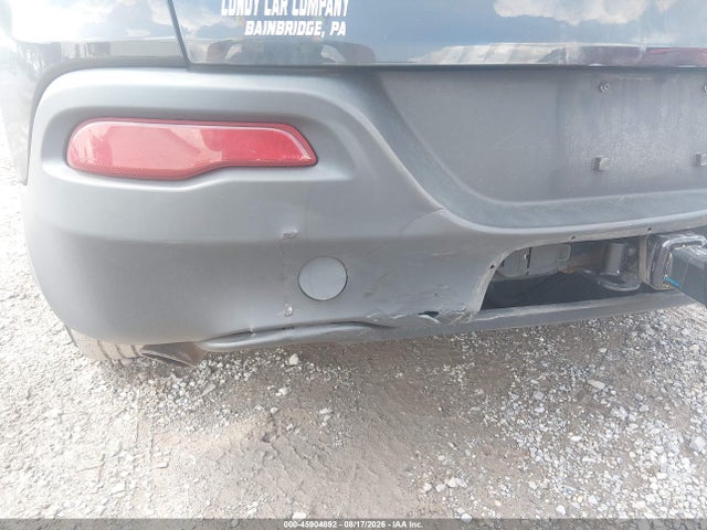 45904892 :رقم المزاد ، 1C4PJMCB6FW717945 vin ، 2015 Jeep Cherokee Latitude مزاد بيع