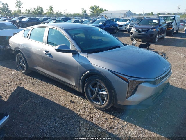 45904928 :رقم المزاد ، 3KPFT4DE9SE169944 vin ، 2025 Kia K4 Lxs مزاد بيع