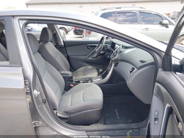 2013 Hyundai Elantra Gls მანქანა იყიდება აუქციონზე, vin: 5NPDH4AE8DH419525, აუქციონის ნომერი: 45904950