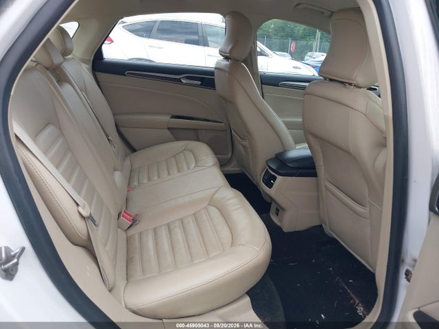3FA6P0HD1GR296790 Ford FUSION SE