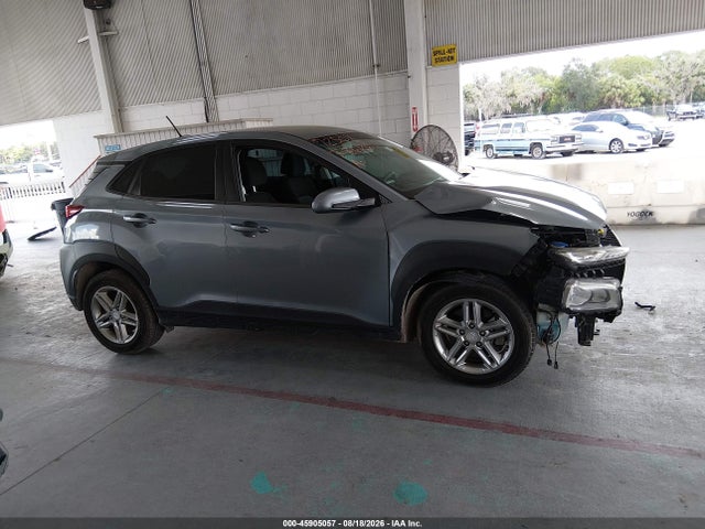 45905057 :رقم المزاد ، KM8K1CAA1LU577160 vin ، 2020 Hyundai Kona Se مزاد بيع