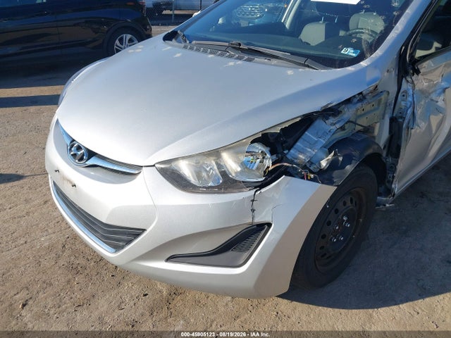 Продажа на аукционе авто 2016 Hyundai Elantra Se, vin: 5NPDH4AE6GH721464, номер лота: 45905123