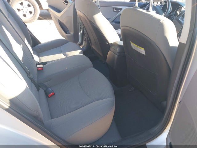 Продажа на аукционе авто 2016 Hyundai Elantra Se, vin: 5NPDH4AE6GH721464, номер лота: 45905123