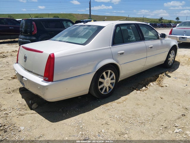 45905160 :رقم المزاد ، 1G6KD57Y48U210016 vin ، 2008 Cadillac Dts 1sa مزاد بيع