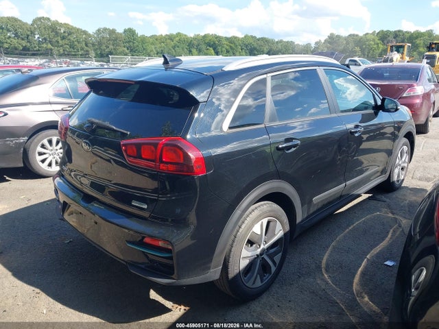 2021 Kia Niro Ev Ex მანქანა იყიდება აუქციონზე, vin: KNDCC3LGXM5098493, აუქციონის ნომერი: 45905171