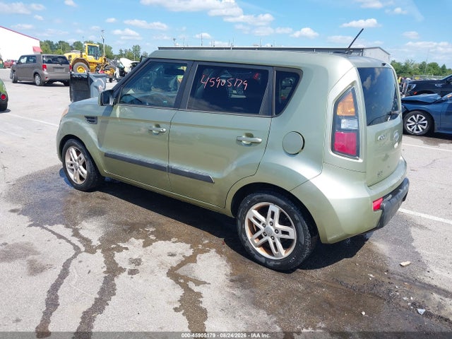 Продажа на аукционе авто 2011 Kia Soul +, vin: KNDJT2A27B7248957, номер лота: 45905179