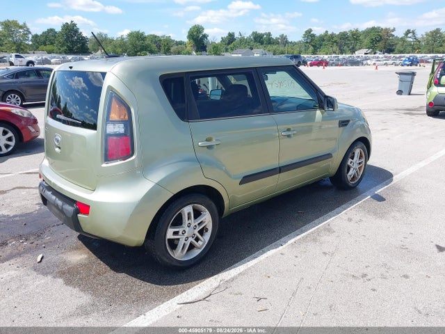 Продажа на аукционе авто 2011 Kia Soul +, vin: KNDJT2A27B7248957, номер лота: 45905179