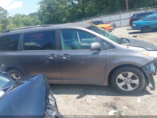 Aukcja sprzedaży 2011 Toyota Sienna Le V6, vin: 5TDKK3DC8BS143450, numer aukcji: 45905228