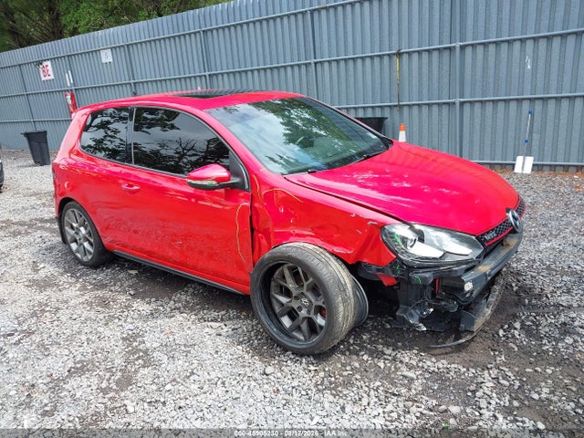 2013 Volkswagen Gti 2-door მანქანა იყიდება აუქციონზე, vin: WVWFD7AJXDW072986, აუქციონის ნომერი: 45905230