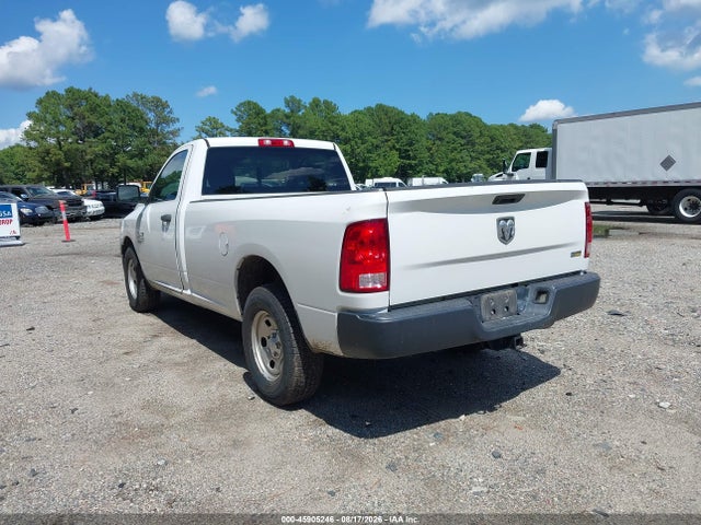 45905246 :رقم المزاد ، 3C6JR6DG1KG502770 vin ، 2019 Ram 1500 Classic Tradesman  4x2 8' Box مزاد بيع