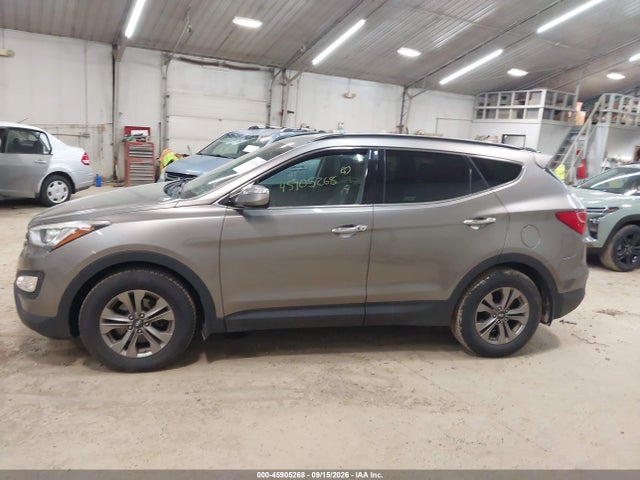 Продажа на аукционе авто 2016 Hyundai Santa Fe Sport 2.4l, vin: 5XYZUDLB4GG325237, номер лота: 45905268