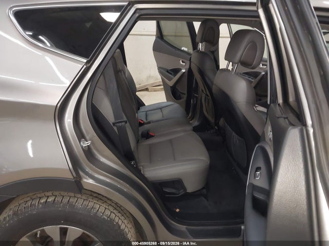 Продажа на аукционе авто 2016 Hyundai Santa Fe Sport 2.4l, vin: 5XYZUDLB4GG325237, номер лота: 45905268