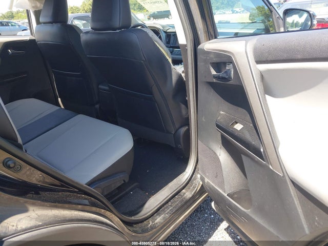 45905273 :رقم المزاد ، 2T3YFREV5HW382396 vin ، 2017 Toyota Rav4 Limited مزاد بيع