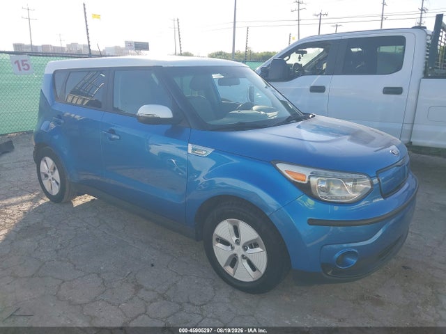 Auction sale of the 2016 Kia Soul Ev, vin: KNDJP3AE4G7017719, lot number: 45905297