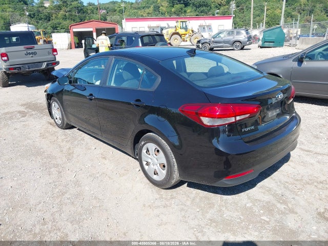 45905366 :رقم المزاد ، 3KPFK4A7XJE272782 vin ، 2018 Kia Forte Lx مزاد بيع