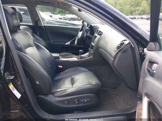 45905395 :رقم المزاد ، JTHCF5C24A2032895 vin ، 2010 Lexus Is 250 مزاد بيع