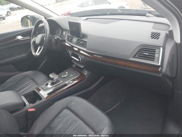 2020 Audi Q5 Premium 45 Tfsi Quattro S Tronic მანქანა იყიდება აუქციონზე, vin: WA1ANAFY1L2036579, აუქციონის ნომერი: 45905404